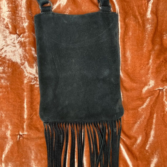Black faux suede crossbody with fringe - Picture 5 of 6